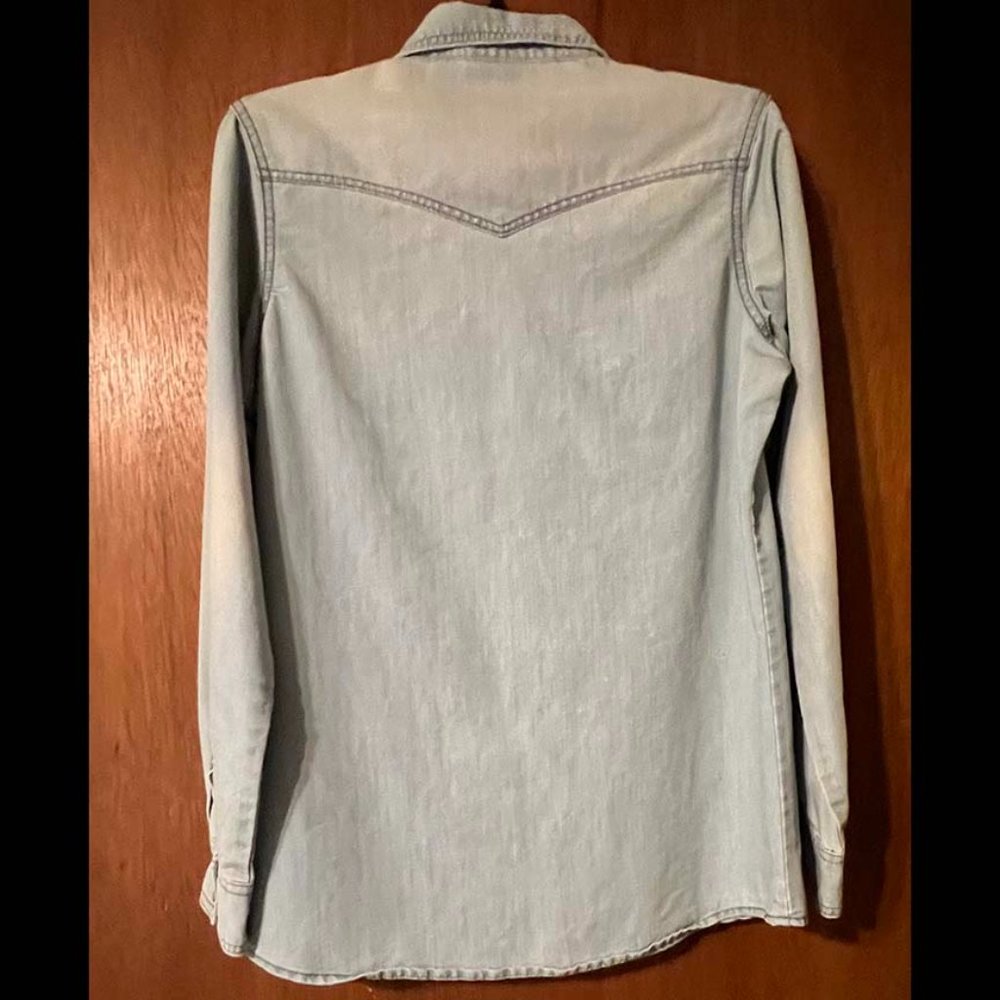 Ladies Wrangler Pearl Snap Shirt